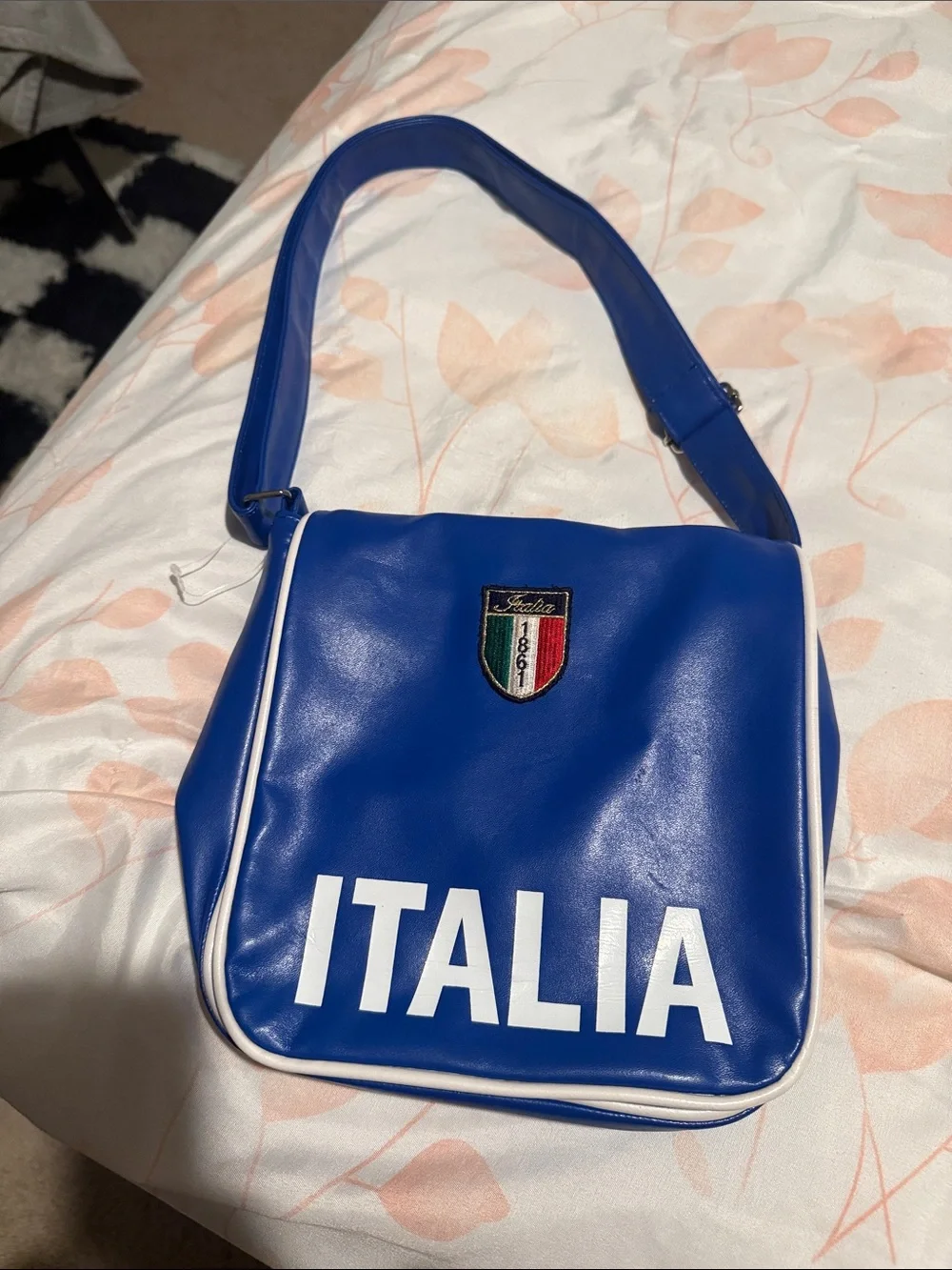 Italia Blue Shoulder Bag with Italy Crest - Unbranded